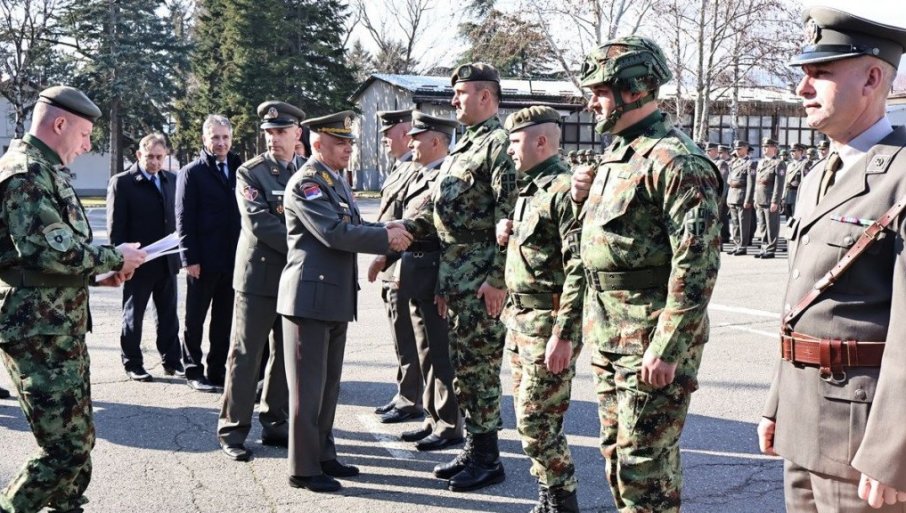 General Simović uručio nagrade i priznanja (FOTO)